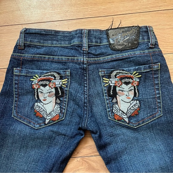 ED HARDY low rise jeans - Picture 2 of 6